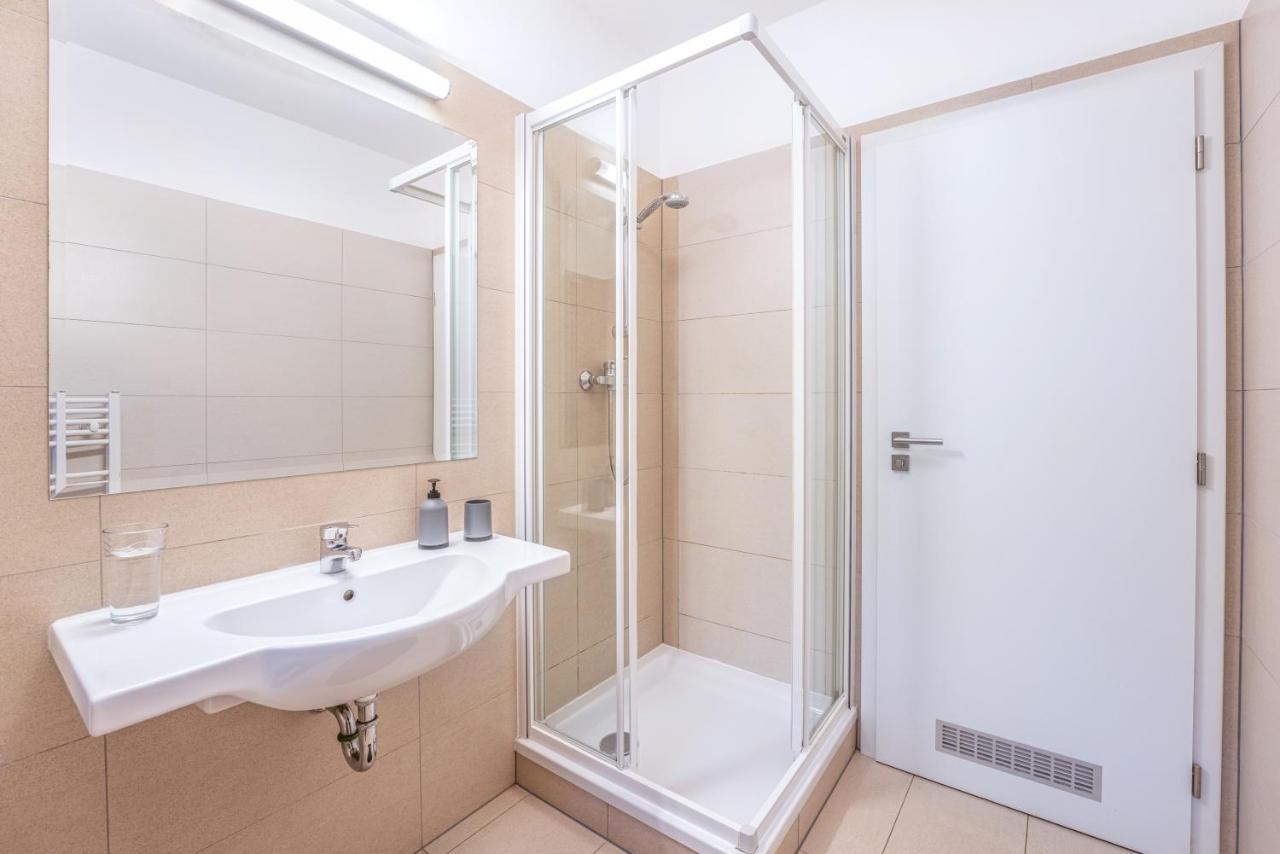 Depandance Marnet Sneznik Appartement Dolní Morava Buitenkant foto